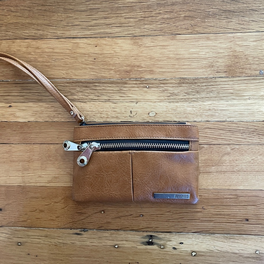 KENNETH COLE Brown Leather Wristlet Wallet
